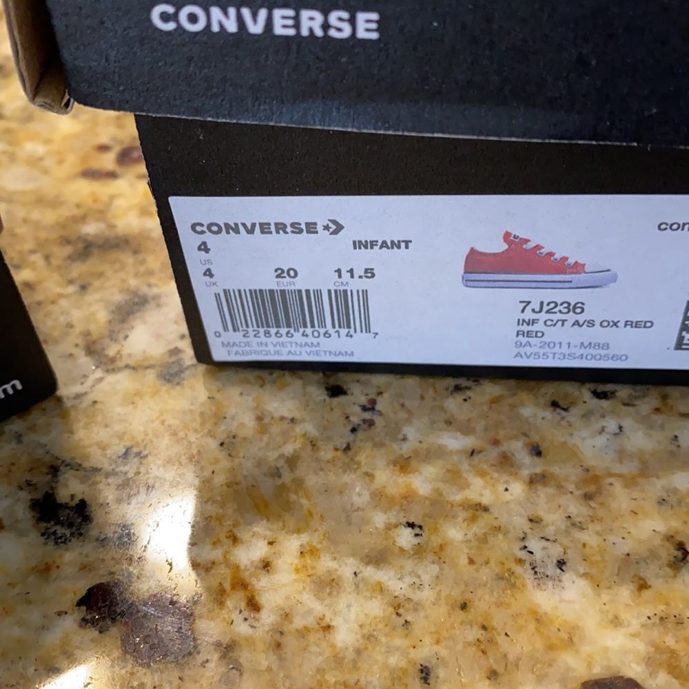 New Converse Infant CTAS Low Red 7j236 - Picture 5 of 5